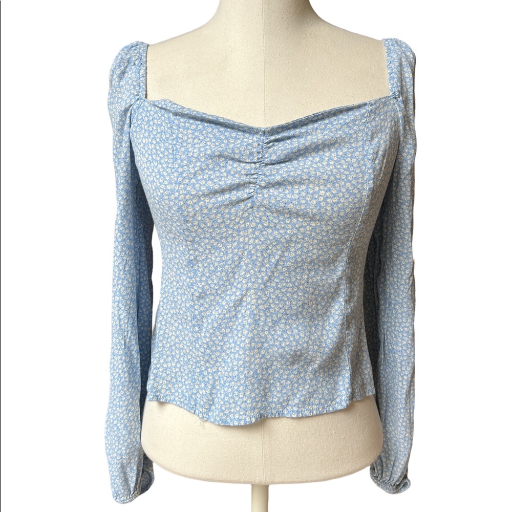 H&M Baby Blue Floral Blouse - Size Medium